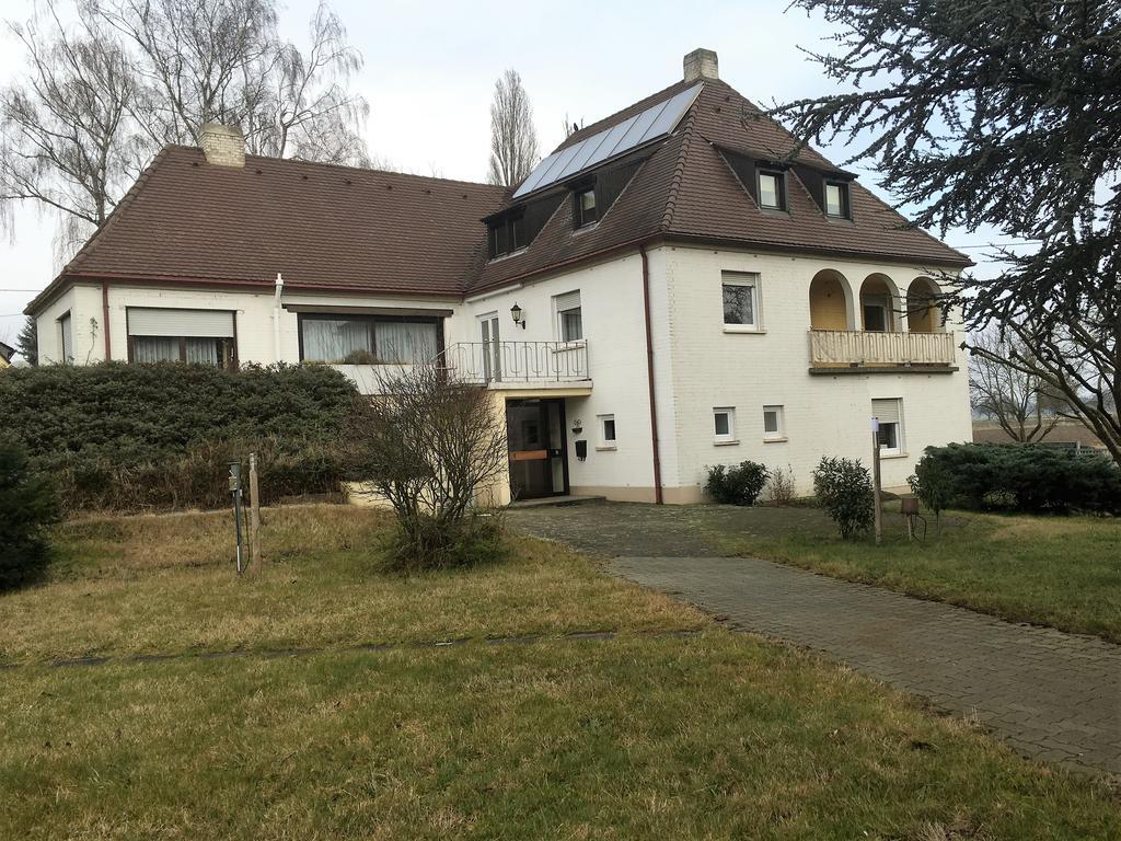 Gaestehaus An Der Rheinbruecke Altlussheim Eksteriør bilde